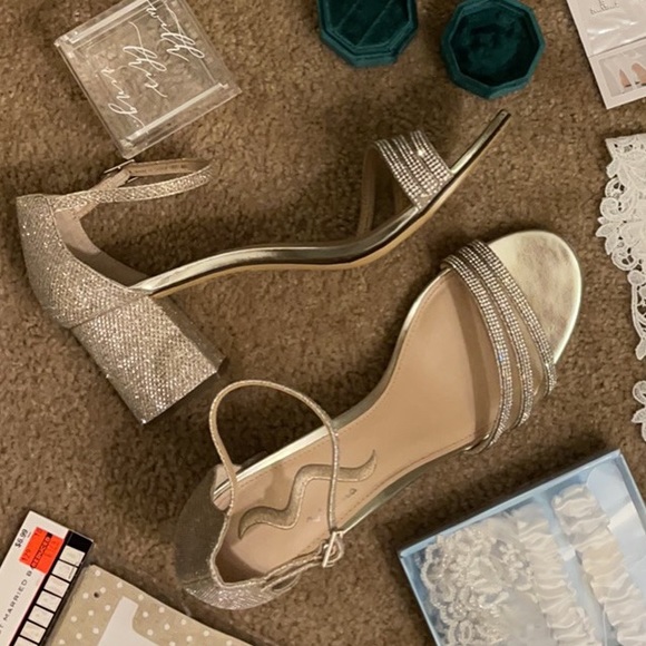 Nina Shoes - Nina Gold Metallic Shoes Size 10